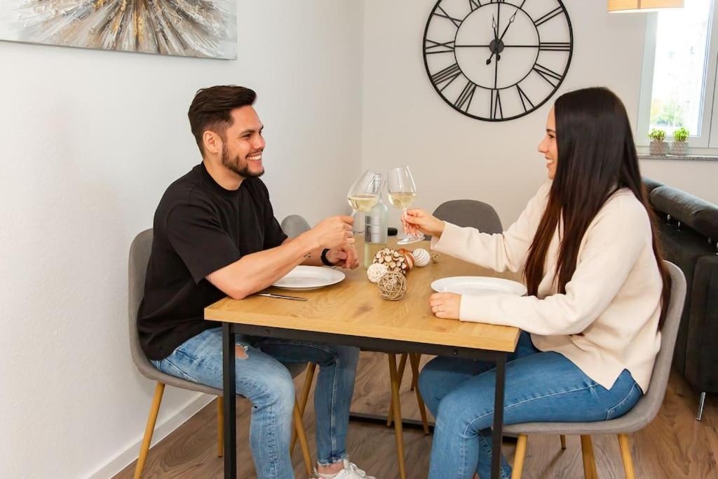 Grosse Cozy 4-Zi-Whg Mit Balkon Naehe Europa Park Und Rulantica Apartment Lahr  Bagian luar foto